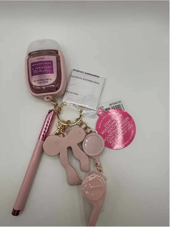 Bath & Body Works A Thousand Wishes PocketBac Holder Keychain Light Up Pink Bow - Picture 4 of 7